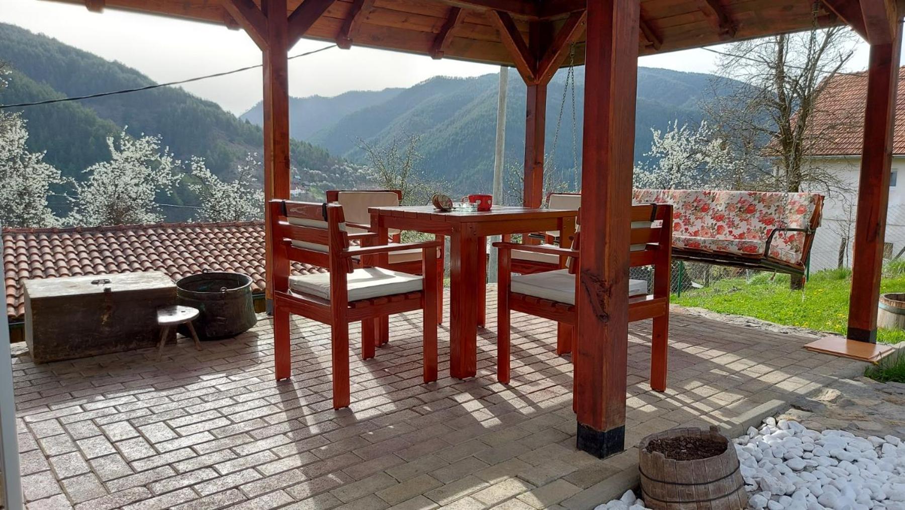 Ferienwohnung Ljubov Kutak Mokra Gora Exterior foto